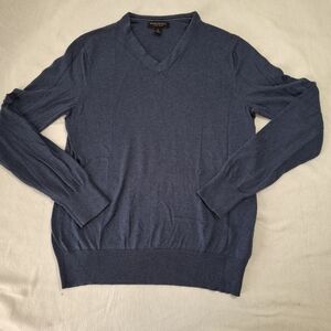 Banana Republic Men's Slate V-Neck Sweater